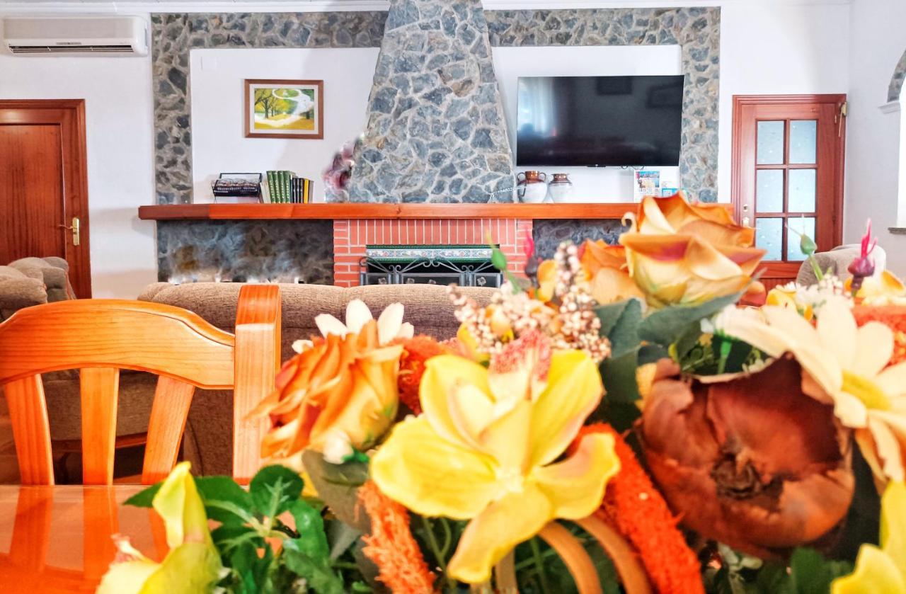 El Olmo Guest House โปซาดัส ภายนอก รูปภาพ